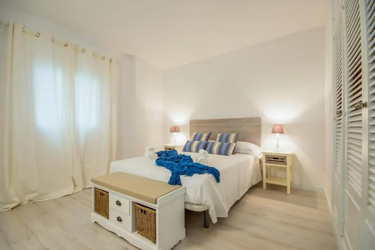Ideal Property Mallorca - Canet Beach Port de Alcudia  Spanien