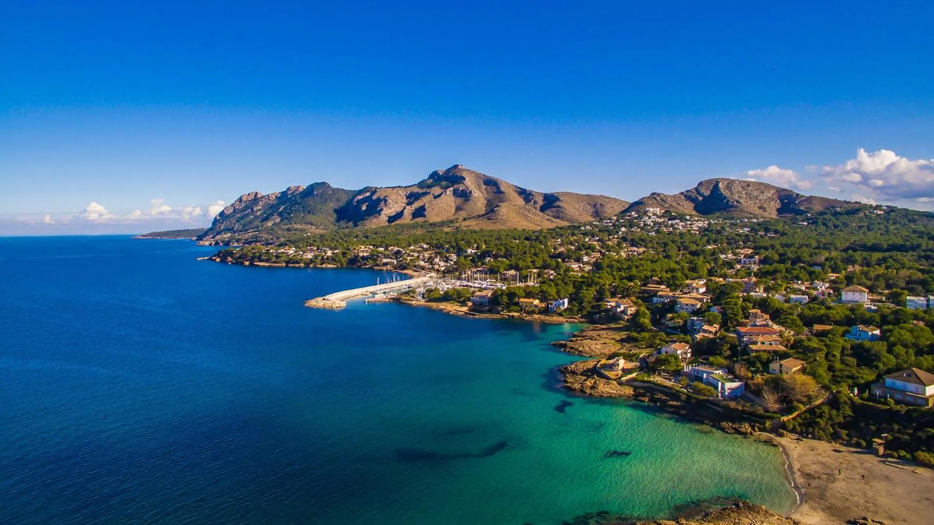 Ideal Property Mallorca - Canet Beach Port de Alcudia